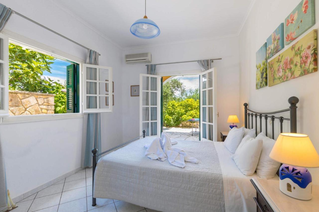 Villa Ftelias By Villa Plus Agios Stefanos  Zewnętrze zdjęcie